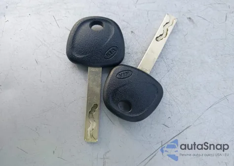 2019 Kia Rio Lx z USA, uszkodzony, nr VIN 3KPA24AB2KE227609